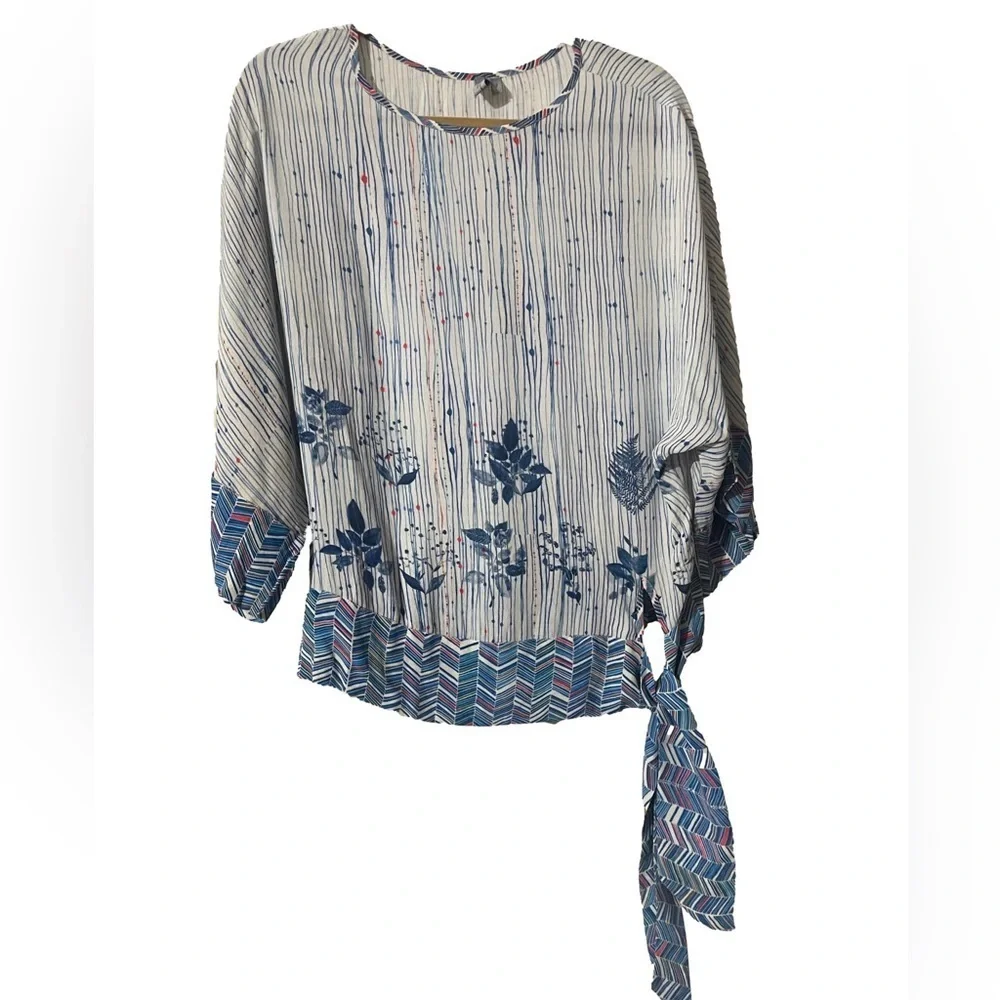 New  Anthropologie Blank London Striped and Geo pattern with tie knot size Small - Picture 2 of 8